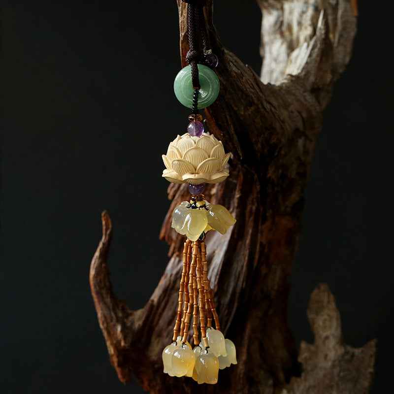Car Ornaments Inside Car Natural Boxwood Lotus Car Hangings Accessories
